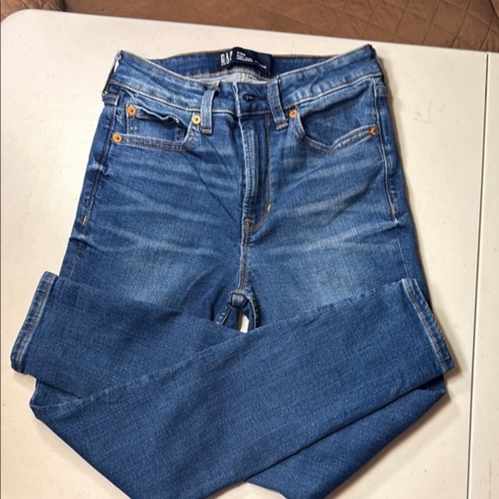 GAP Denim  Classic Blue Jeans High Rise Universal Legging